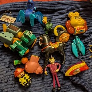 Random Colorful Kids Toy Set